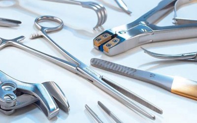 Surgical Instruments Buying Guide: Diagnostic Tools, Forceps, Clamps, Needle Holders and Retractors Explained